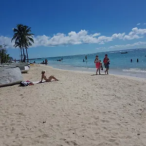 La Bonheur Sainte-Anne (Grande-Terre)